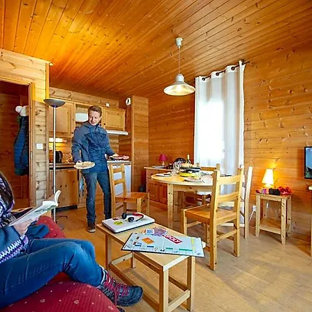 Goelia - Les Des Marmottes Apartmanhotel 3*